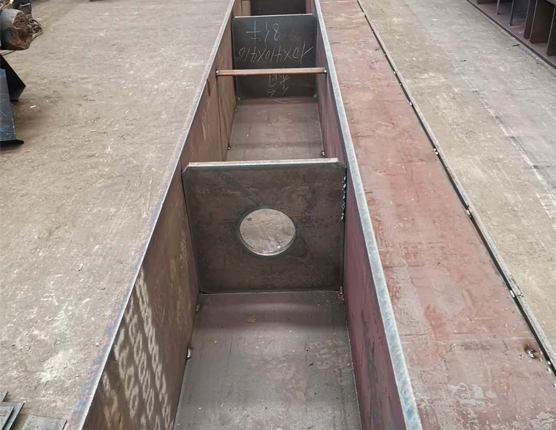箱型柱